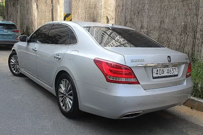 Hyundai Equus