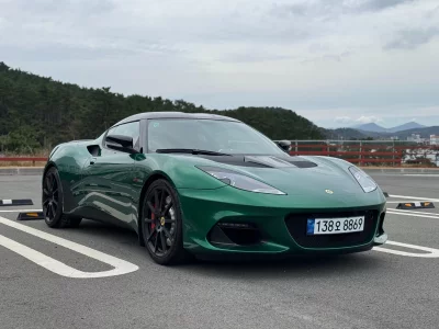 Lotus EVORA