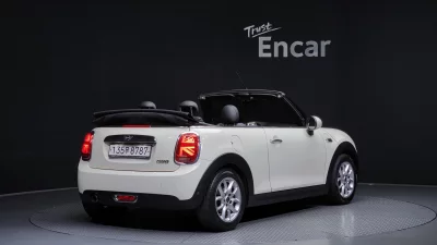 MINI Cooper Convertible