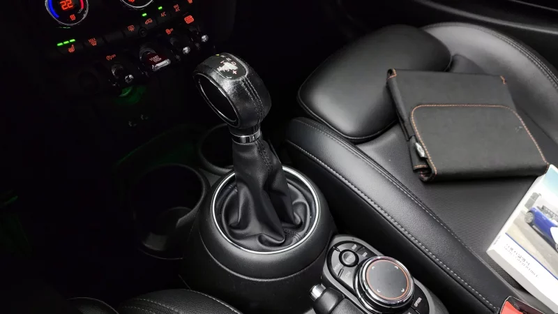 MINI Cooper Convertible