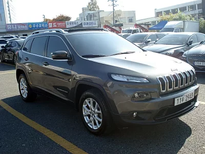 Jeep CHEROKEE