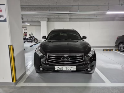 Infiniti FX