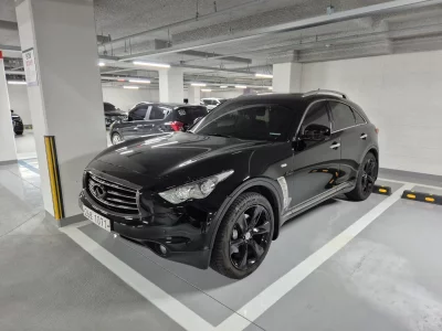 Infiniti FX