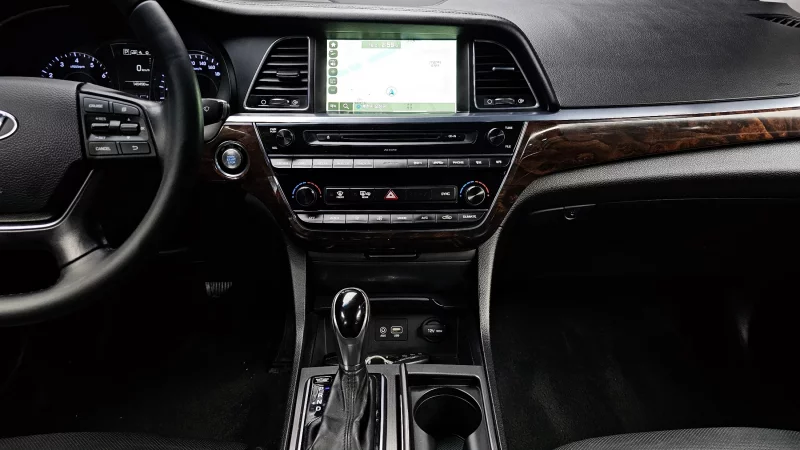 Hyundai Aslan