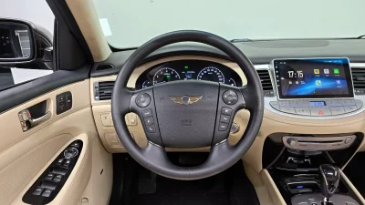 Hyundai Genesis