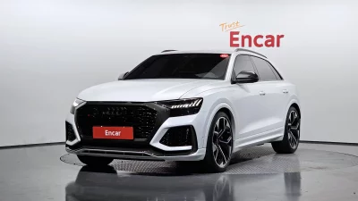 Audi RSQ8