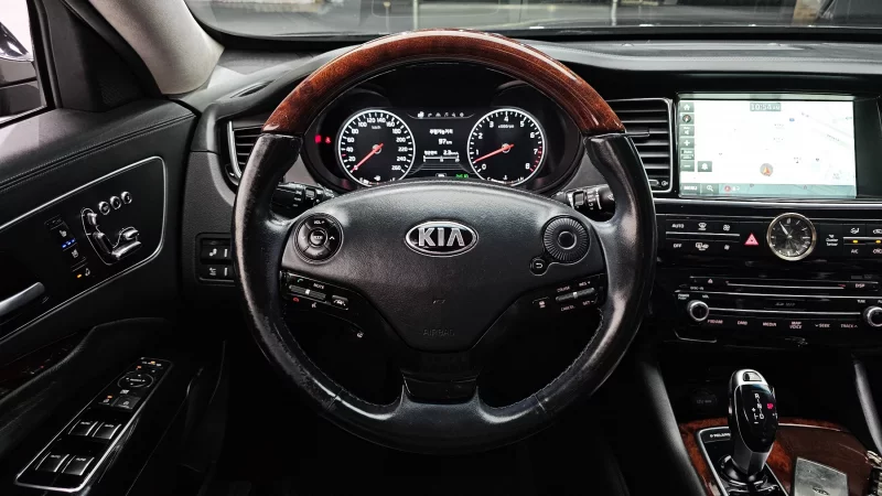 Kia K9