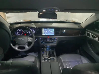 Hyundai Genesis