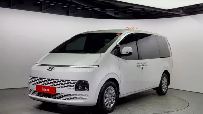 Hyundai Staria