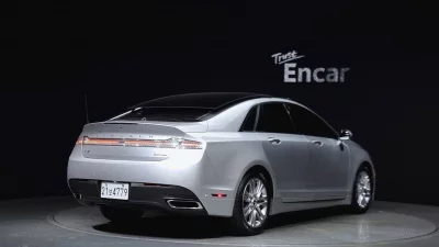 Lincoln MKZ