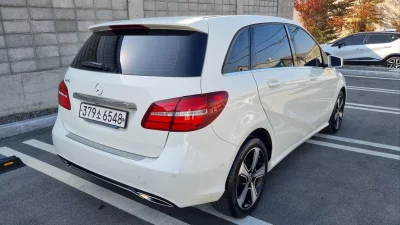 Mercedes-Benz My B