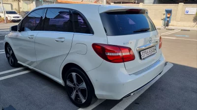 Mercedes-Benz My B