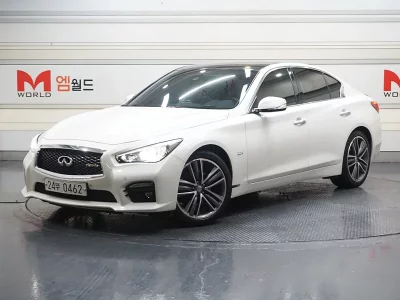 Infiniti Q50