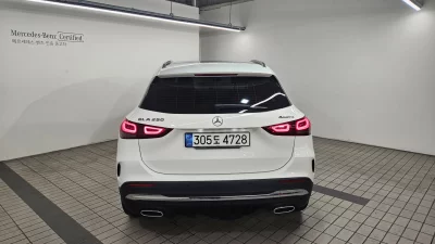 Mercedes-Benz GLA-Class