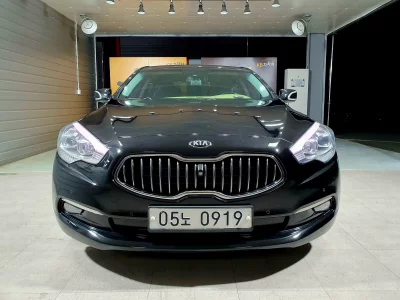 Kia K9