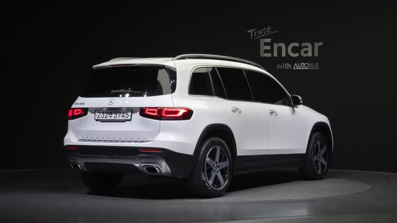 Mercedes-Benz GLB-Class