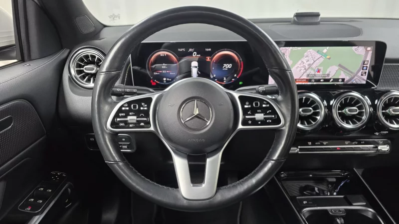 Mercedes-Benz GLB-Class