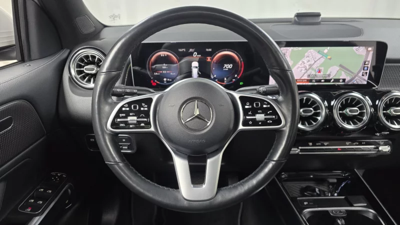 Mercedes-Benz GLB-Class