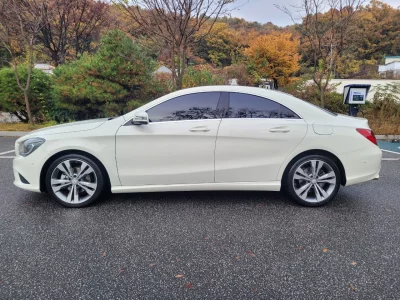 Mercedes-Benz CLA-Class