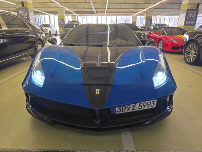 Ferrari 488