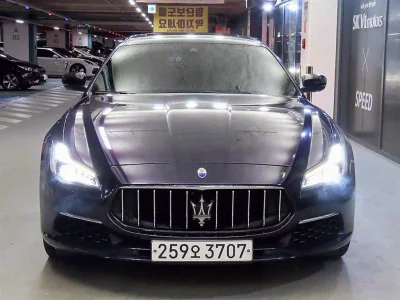 Maserati QUATTROPORTE