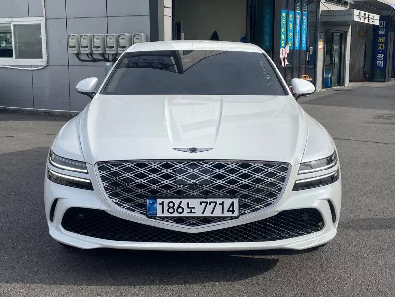 Genesis G80