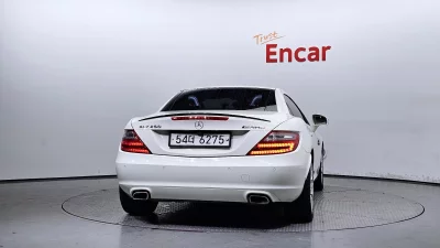 Mercedes-Benz SLK-Class