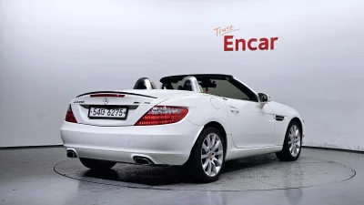 Mercedes-Benz SLK-Class