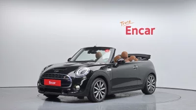 MINI Cooper Convertible