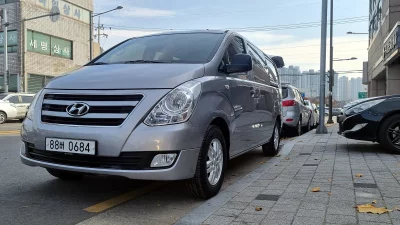Hyundai Grand Starex