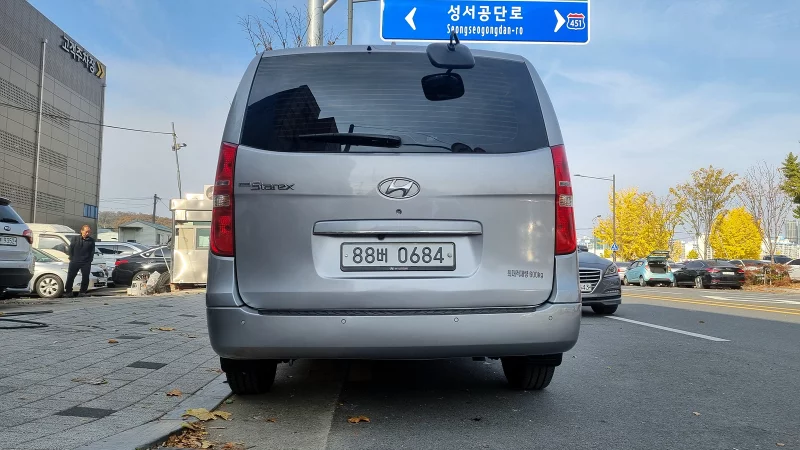 Hyundai Grand Starex