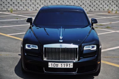 Rolls-Royce GHOST