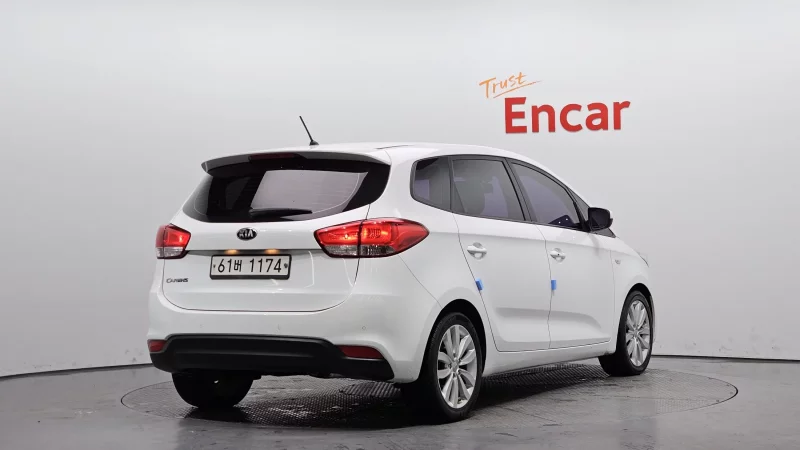 Kia Carens