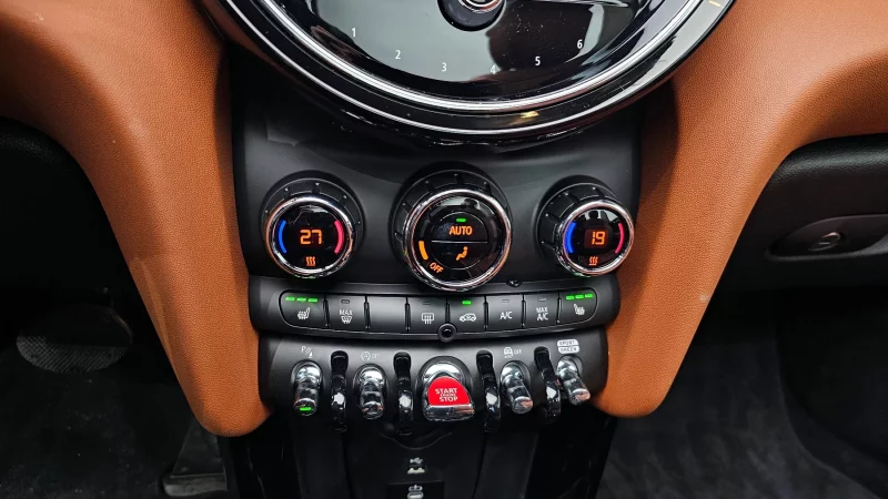 MINI Cooper Convertible