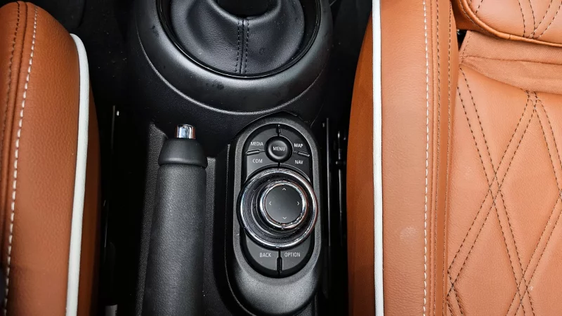 MINI Cooper Convertible