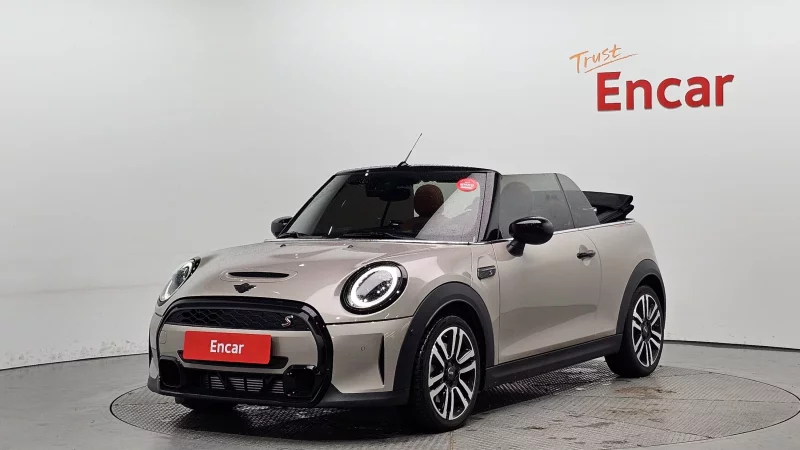 MINI Cooper Convertible