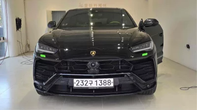 Lamborghini URUS