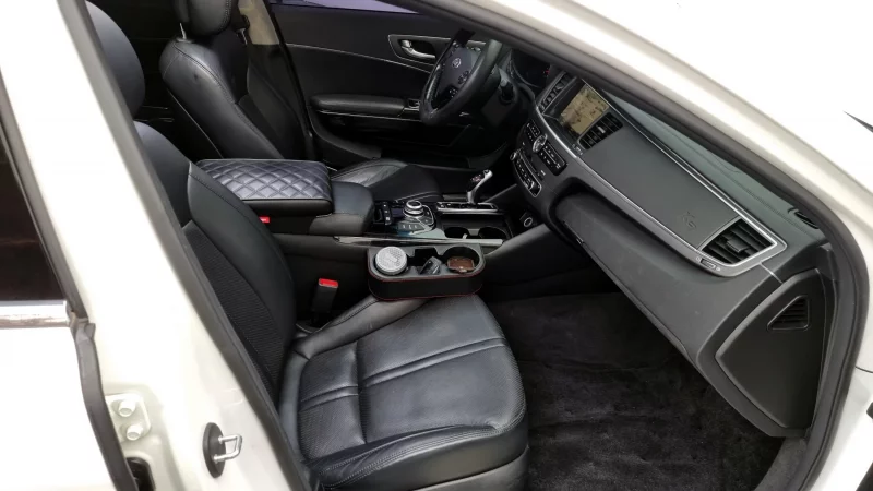 Kia K9