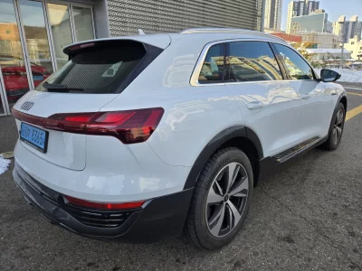 Audi Q8 E-TRON