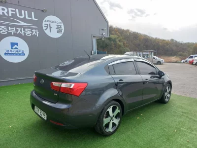 Kia pride