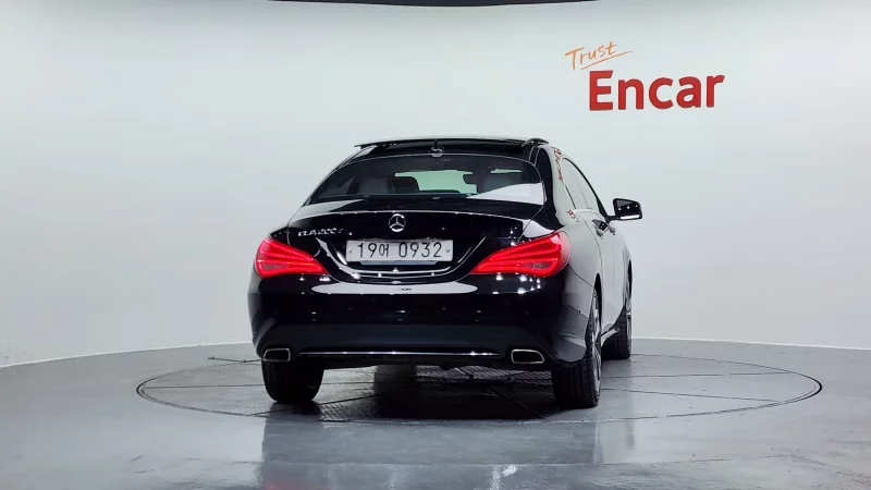 Mercedes-Benz CLA-Class