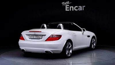 Mercedes-Benz SLK-Class