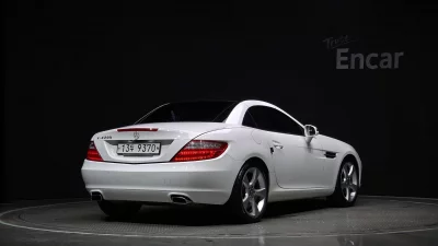 Mercedes-Benz SLK-Class