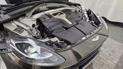 Astonmartin DBX