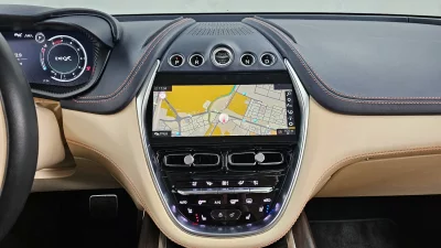 Astonmartin DBX