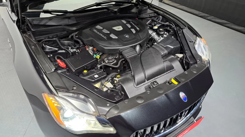 Maserati QUATTROPORTE