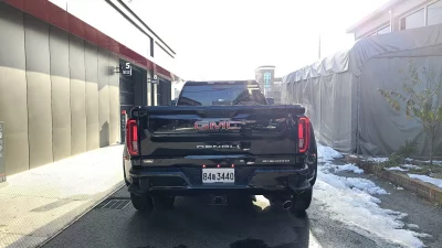 GMC SIERRA