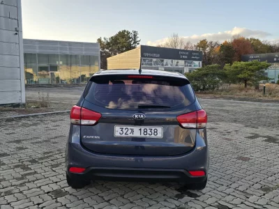 Kia Carens