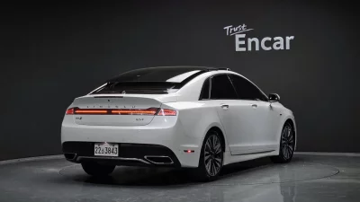 Lincoln MKZ