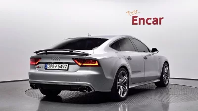 Audi S7